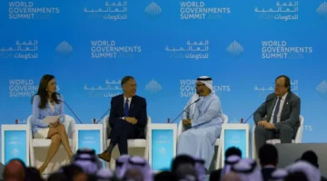 ثوابت لا تساوم.. قرقاش يشخص طبيعة السرديات الموجهة ضد دولة الإمارات بمواقف حاسمة